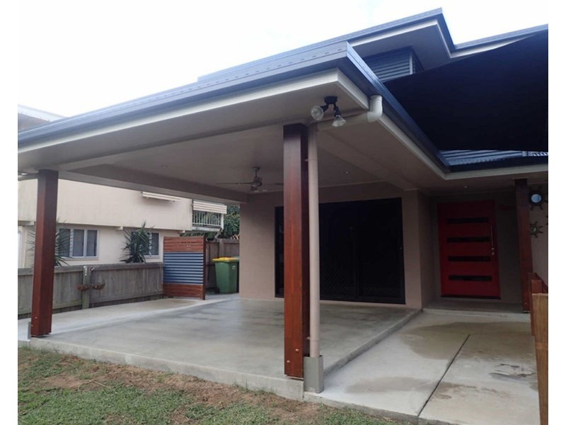 21 Pilchowski Street, Seaforth QLD 4741