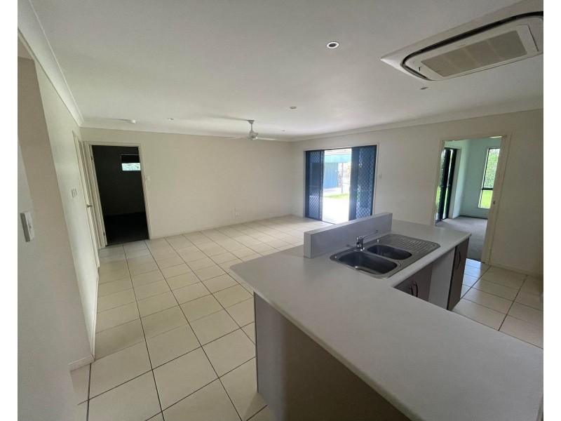 5 Mooney Court, Marian QLD 4753