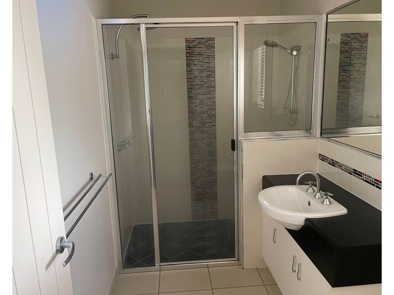 5 Mooney Court, Marian QLD 4753