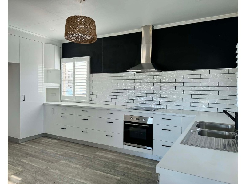 46 The Esplanade, Grasstree Beach QLD 4740