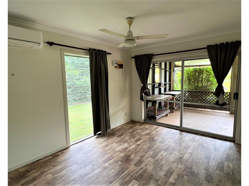 8 Rosewood Court, Hay Point QLD 4740