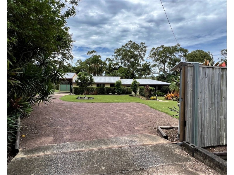 8 Rosewood Court, Hay Point QLD 4740