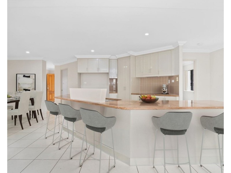 2 Bilgola Place, Blacks Beach QLD 4740