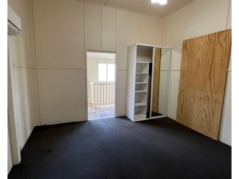 6 Anzac Street, Sarina QLD 4737