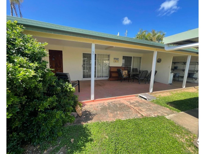 3/60 Zelma Street, Grasstree Beach QLD 4740