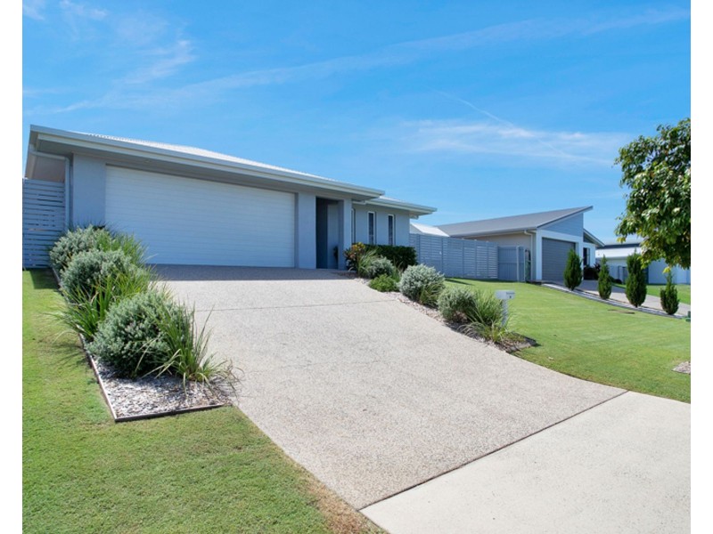 35 Kerrisdale Crescent, Beaconsfield QLD 4740