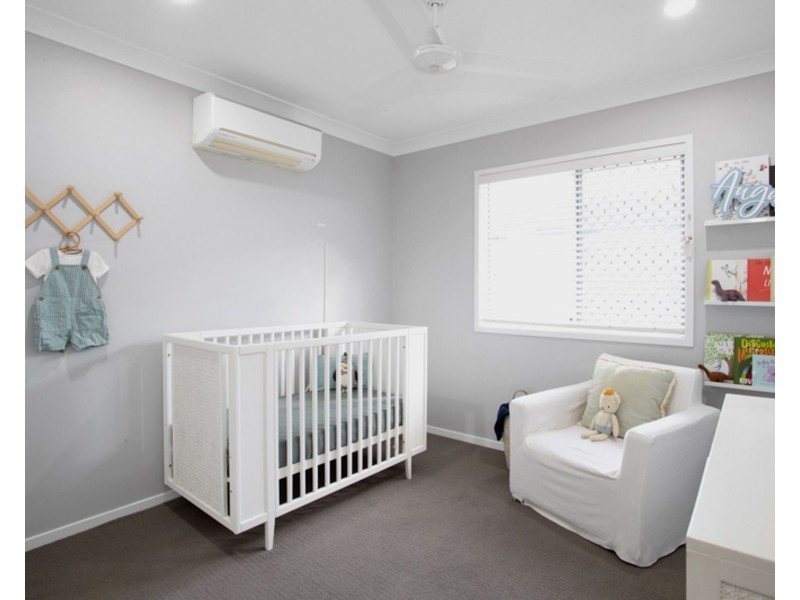 35 Kerrisdale Crescent, Beaconsfield QLD 4740