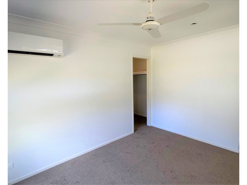 1/7 Swan Street, Armstrong Beach QLD 4737