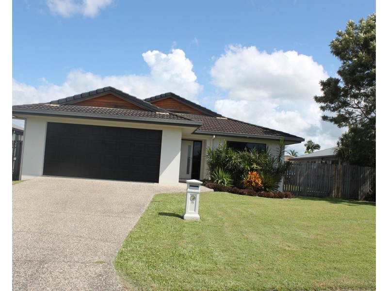 15 Ruddell Close, Marian QLD 4753
