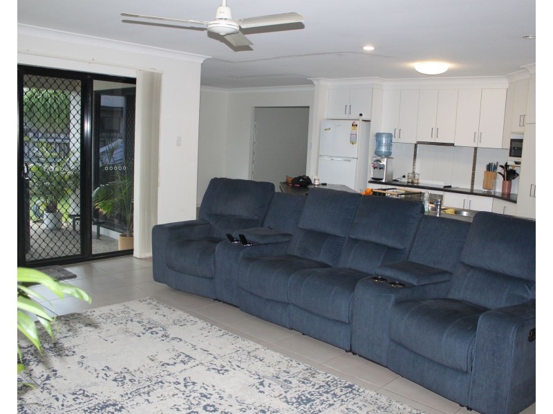 15 Ruddell Close, Marian QLD 4753