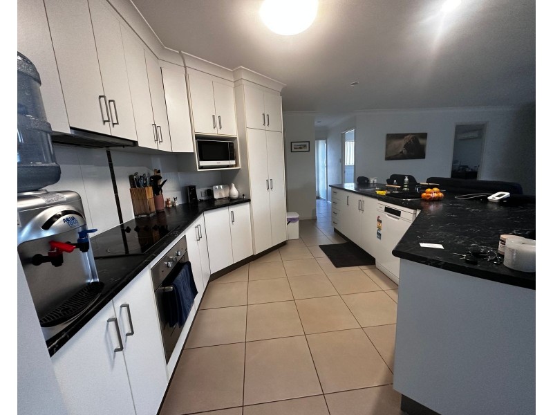 15 Ruddell Close, Marian QLD 4753
