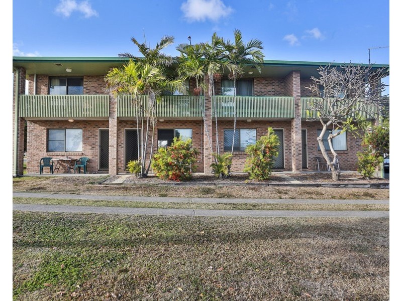 2/2A McCarthy Street, Hay Point QLD 4740