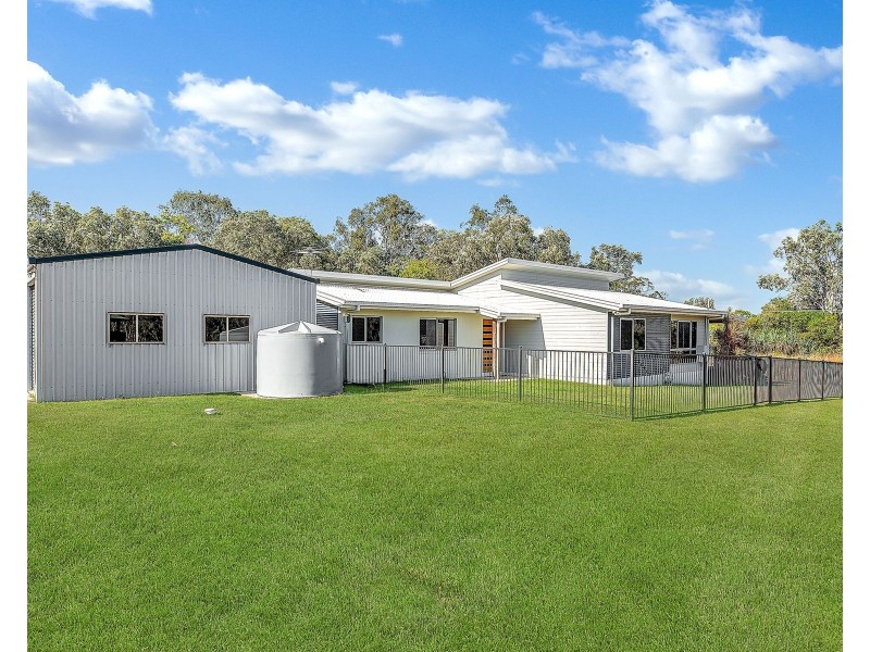 2 Springcliffe Drive, Seaforth QLD 4741