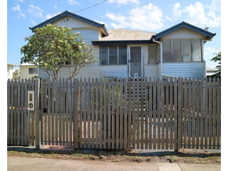 97 Shakespeare Street, Mackay QLD 4740