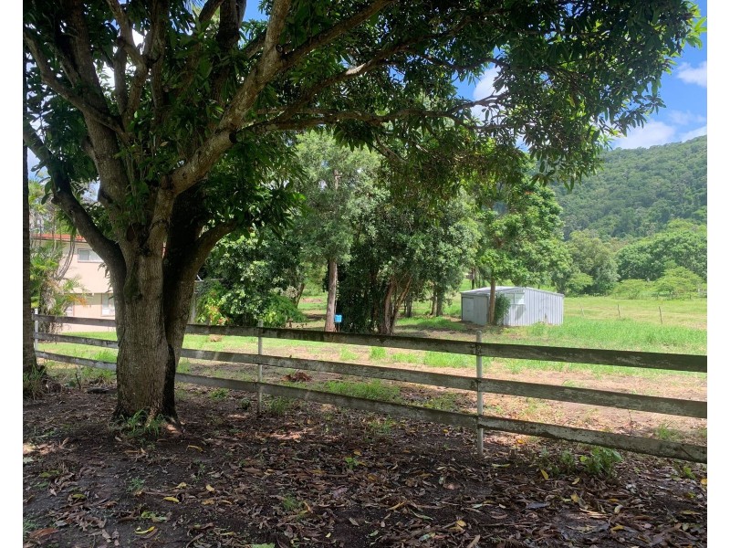 1749 Sarina Homebush Road, Sunnyside QLD 4737