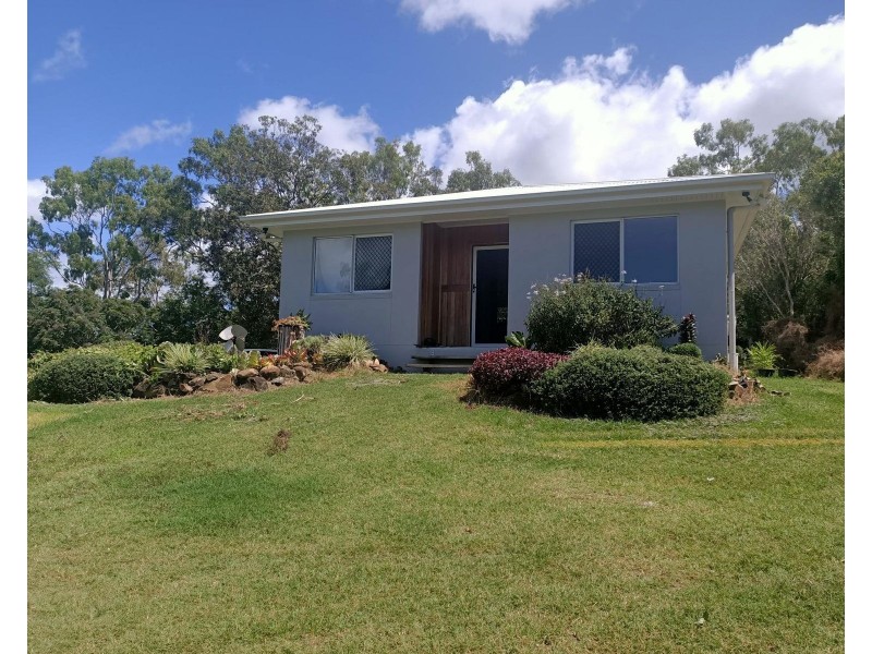 331 West Plane Creek Road, Sarina QLD 4737