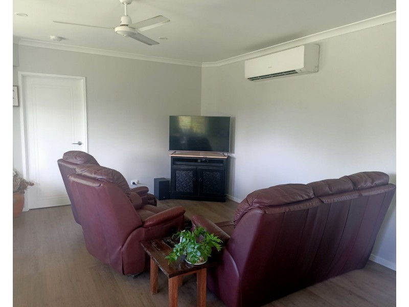 331 West Plane Creek Road, Sarina QLD 4737