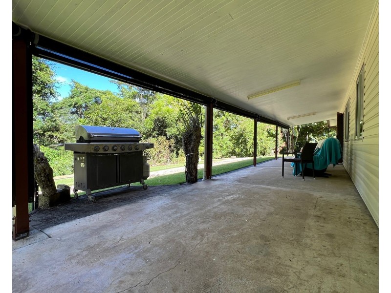 30 Rainforest Road, Sarina QLD 4737