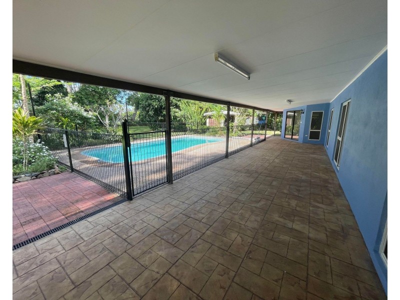 5 Theresa Court, Armstrong Beach QLD 4737