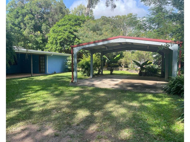 5 Theresa Court, Armstrong Beach QLD 4737