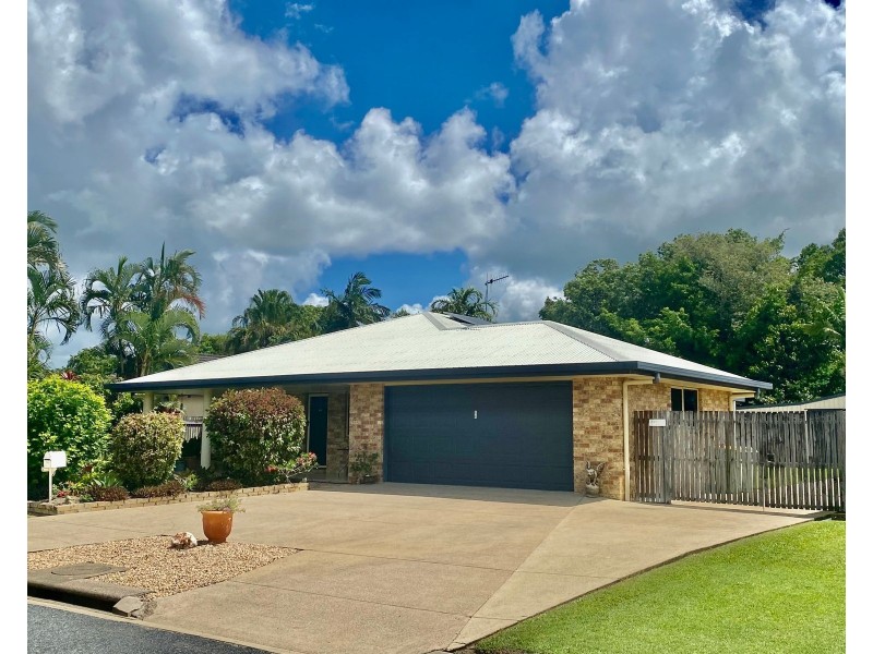 14 Lando Avenue, Sarina QLD 4737