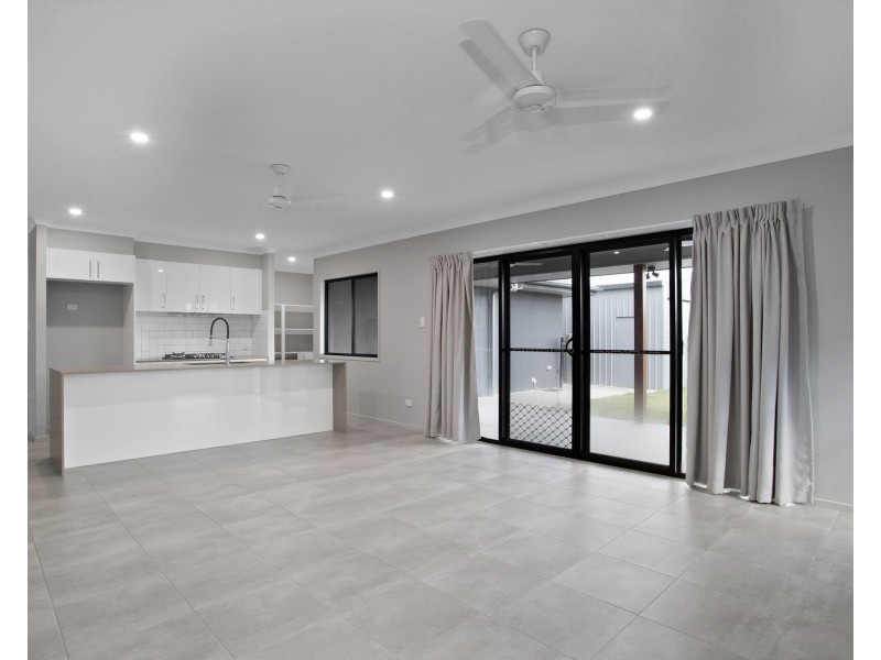 50 Fairway Drive, Bakers Creek QLD 4740