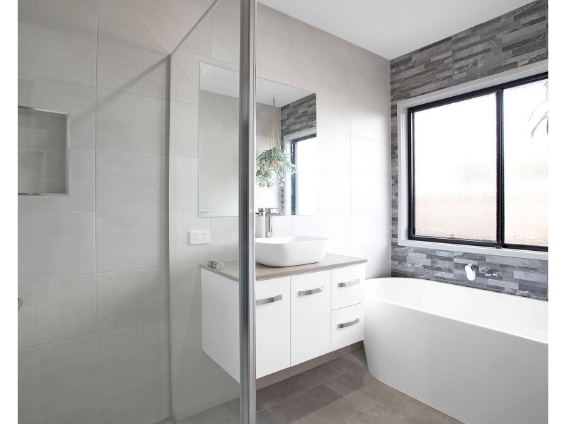 50 Fairway Drive, Bakers Creek QLD 4740