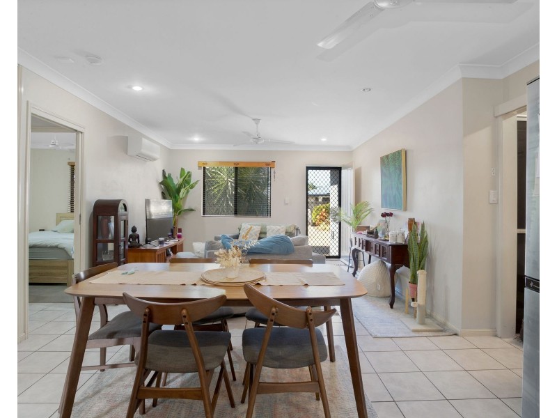 4/15 Perkins Street, North Mackay QLD 4740