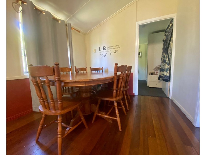 8 Venton Street, Sarina QLD 4737