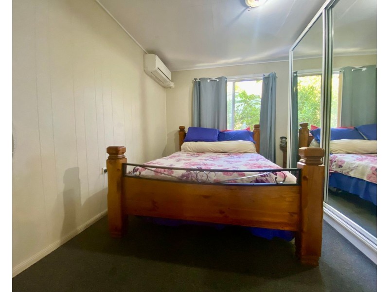 8 Venton Street, Sarina QLD 4737