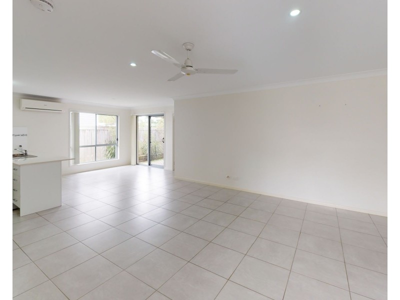 4/8 Maud Street, Mirani QLD 4754