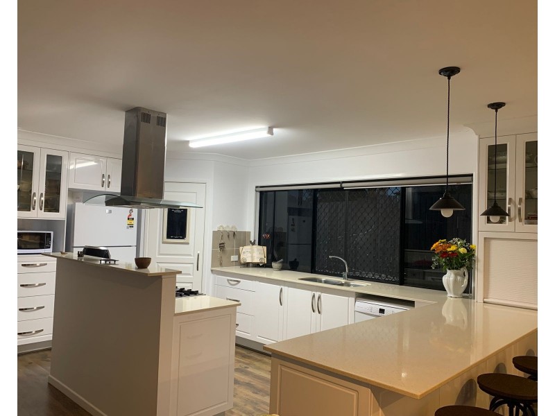 14 Aviland Drive, Seaforth QLD 4741