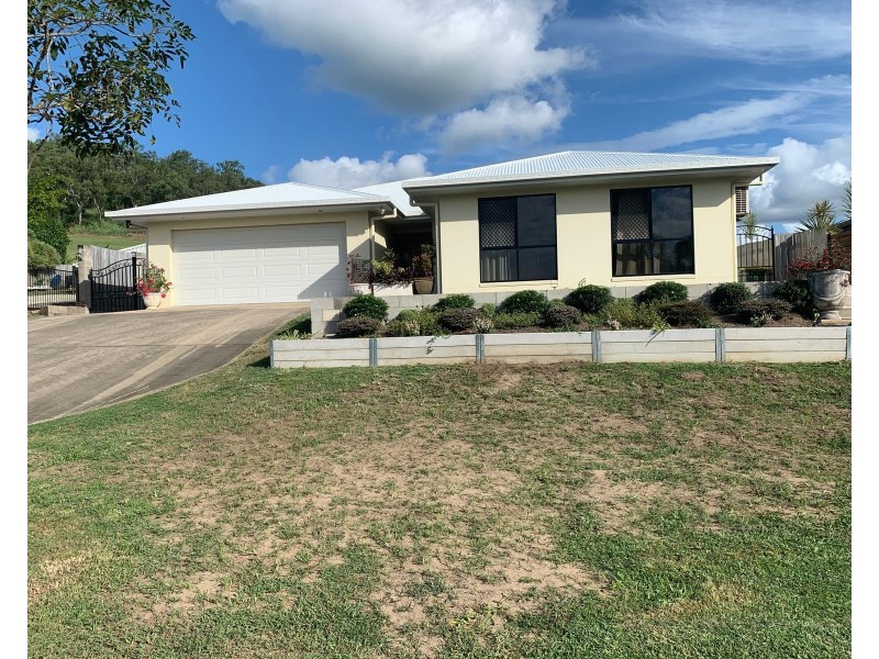 14 Aviland Drive, Seaforth QLD 4741