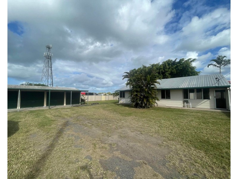 8 Keilbach Court, Sarina QLD 4737