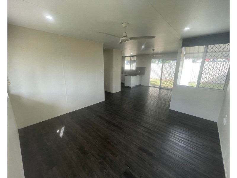 8 Keilbach Court, Sarina QLD 4737