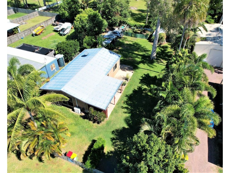13 Swan Street, Armstrong Beach QLD 4737