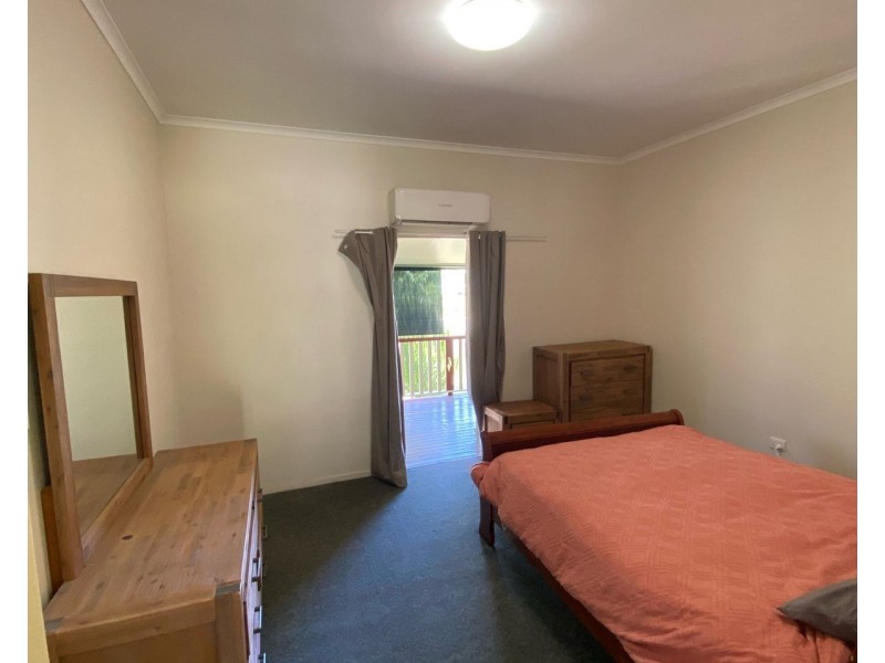 17 Oxford Street, Nebo QLD 4742