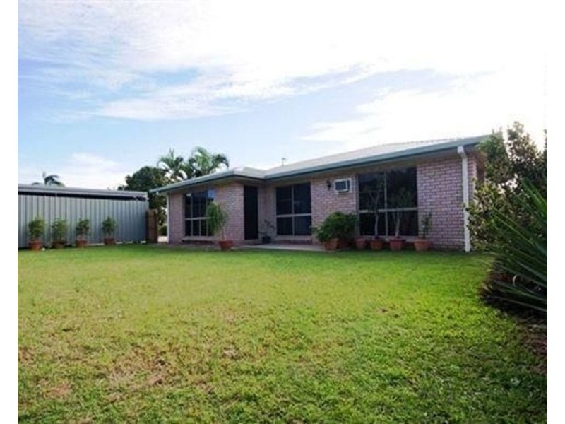 2/10 Kiwi Court, Ooralea QLD 4740