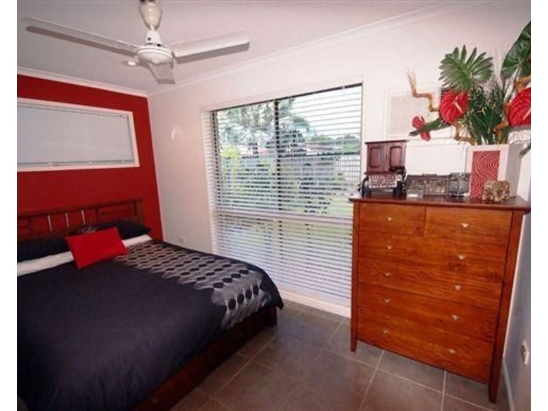 2/10 Kiwi Court, Ooralea QLD 4740