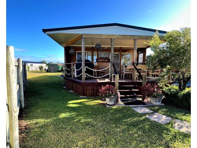 6 Michelle Court, Hay Point QLD 4740