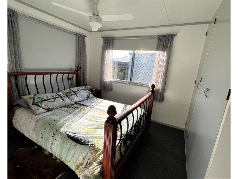 6 Michelle Court, Hay Point QLD 4740