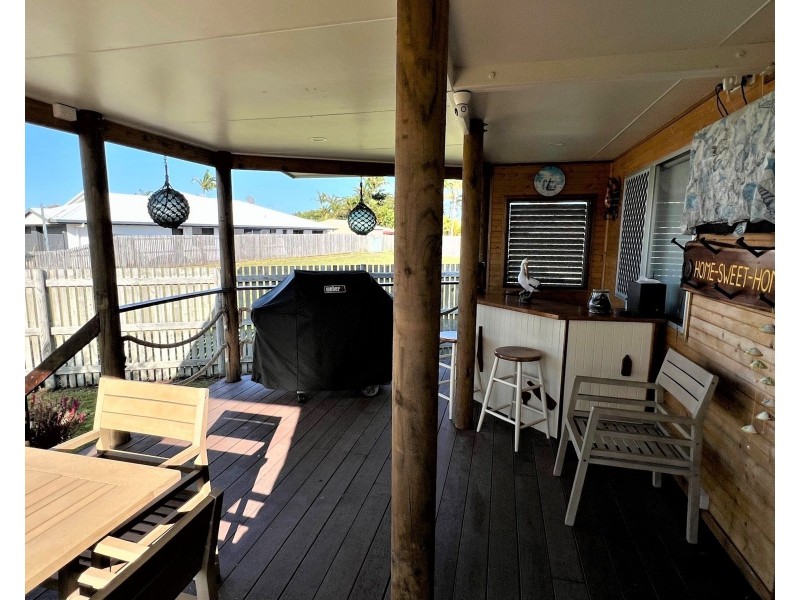 6 Michelle Court, Hay Point QLD 4740