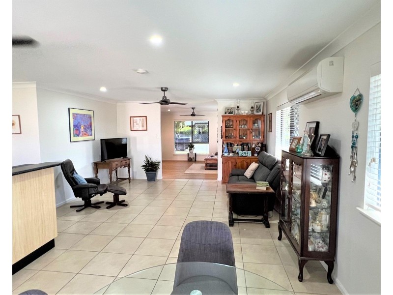 18 Swan Street, Armstrong Beach QLD 4737