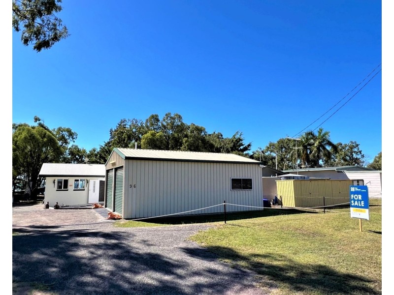 96 Colonial Drive, Clairview QLD 4741