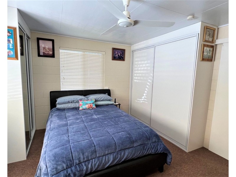 96 Colonial Drive, Clairview QLD 4741