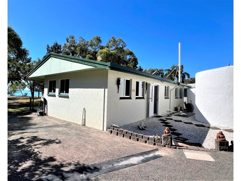 96 Colonial Drive, Clairview QLD 4741