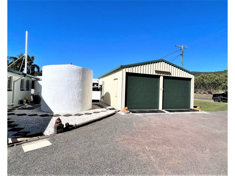 96 Colonial Drive, Clairview QLD 4741
