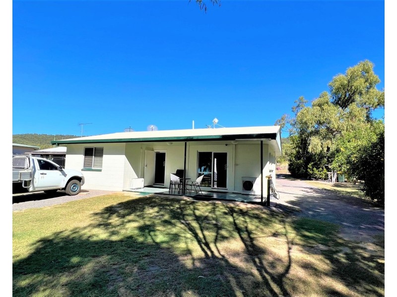 96 Colonial Drive, Clairview QLD 4741