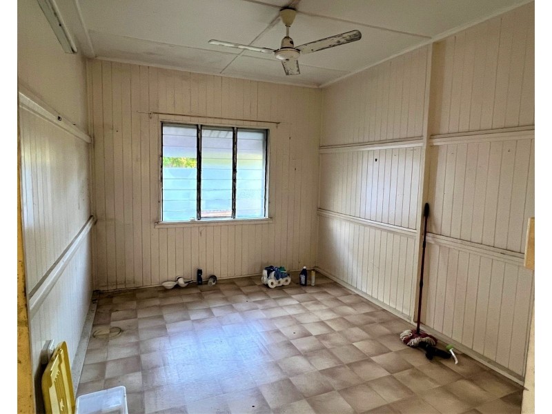 8 Morris Street, Campwin Beach QLD 4737