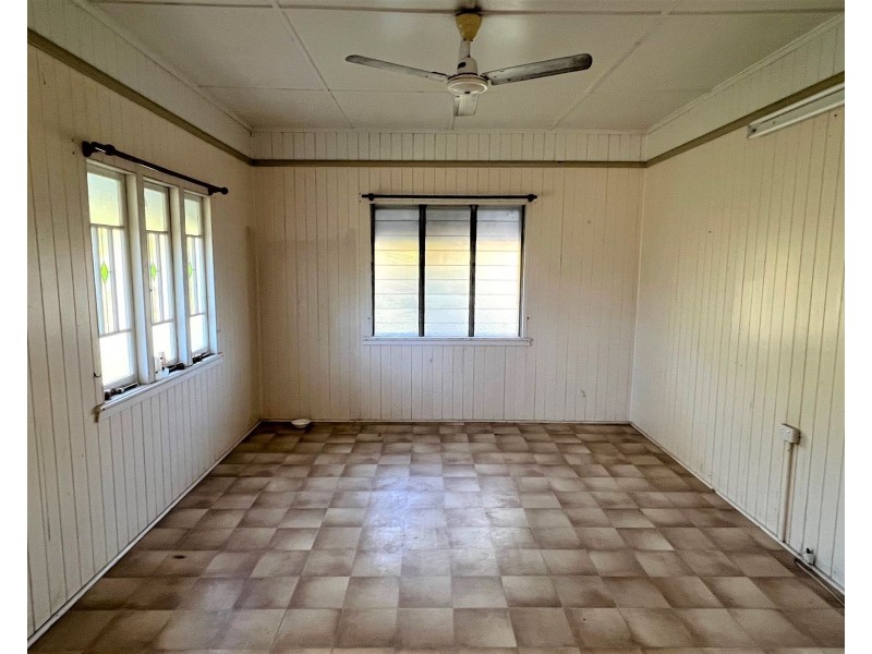 8 Morris Street, Campwin Beach QLD 4737